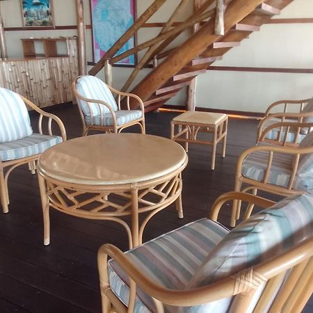 Mkwaja Barry'S Beach Resort מראה חיצוני תמונה